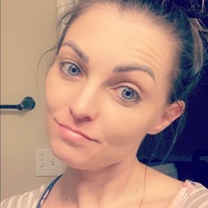 Meet your Posher, Britney